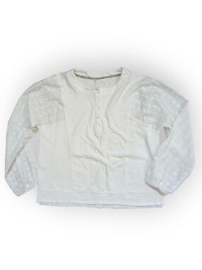 Mia & Tess White Eyelet Henley Tee Boho Floral Trim Medium